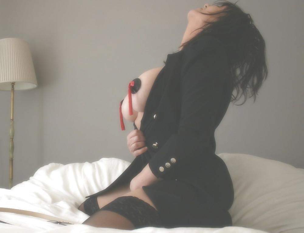 21P Intimate N Interactive V2