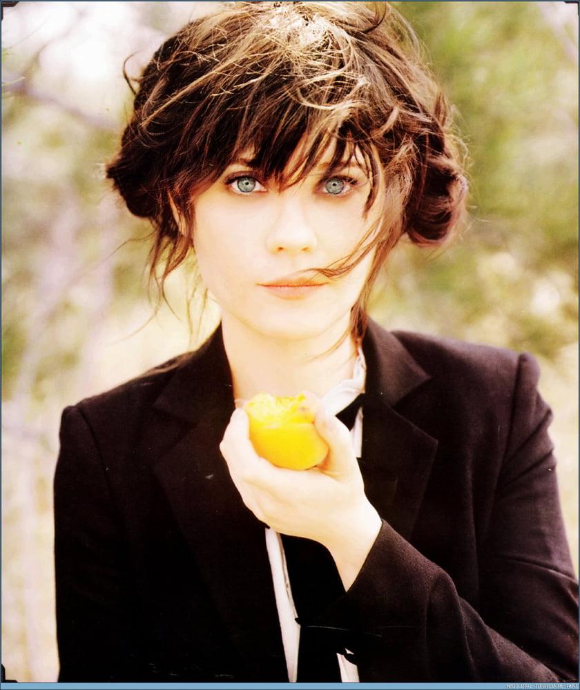 25P Celebrity Hot 250 - #164 Zooey Deschanel