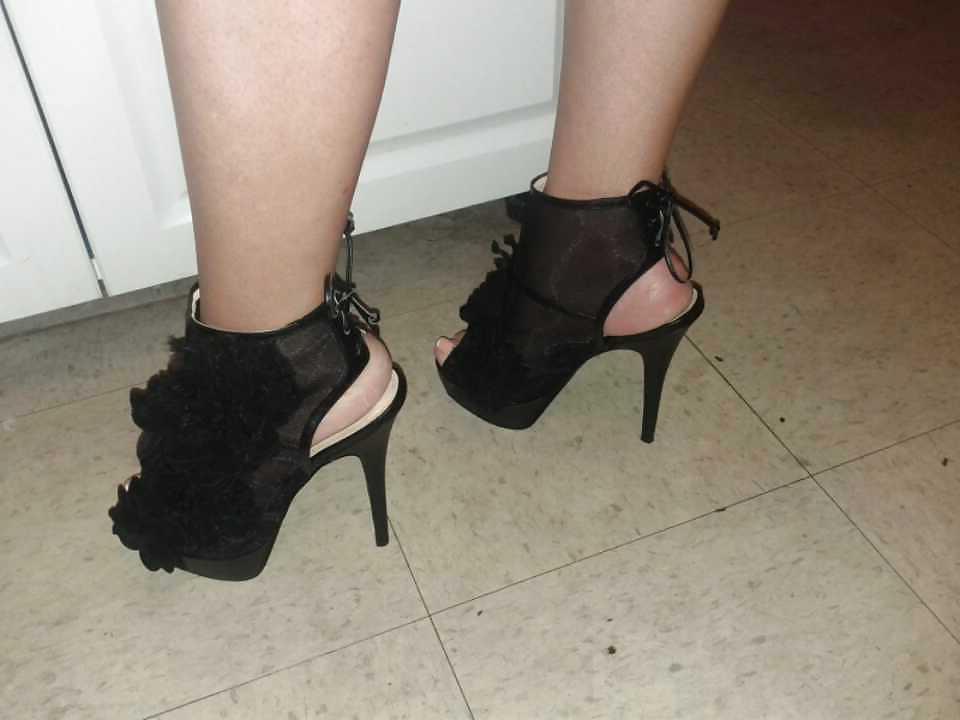 17P Cuban feet 
