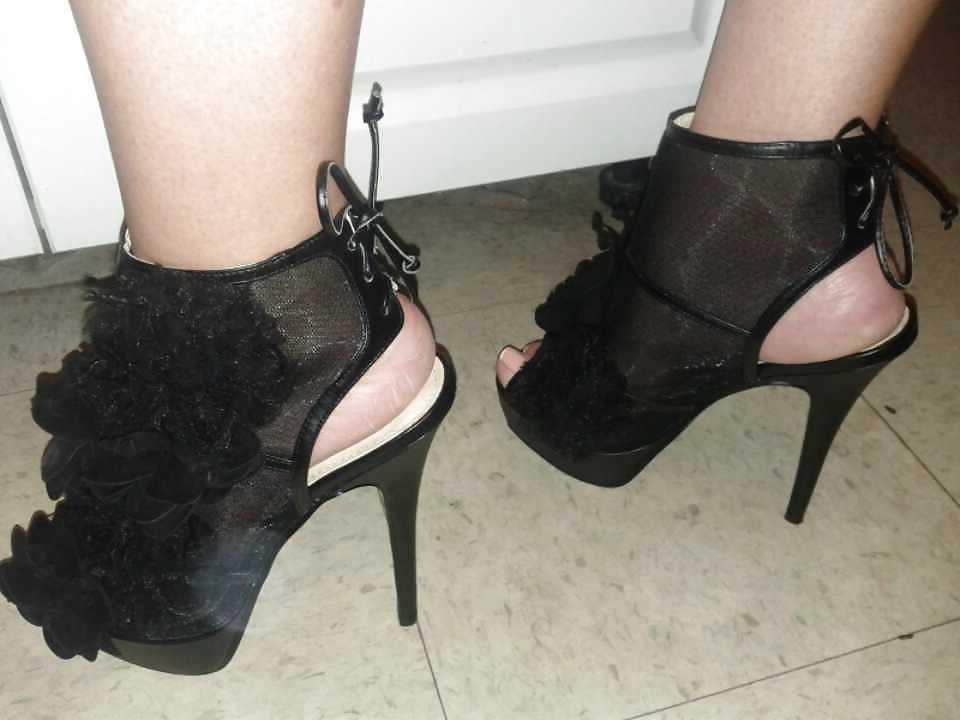 17P Cuban feet 