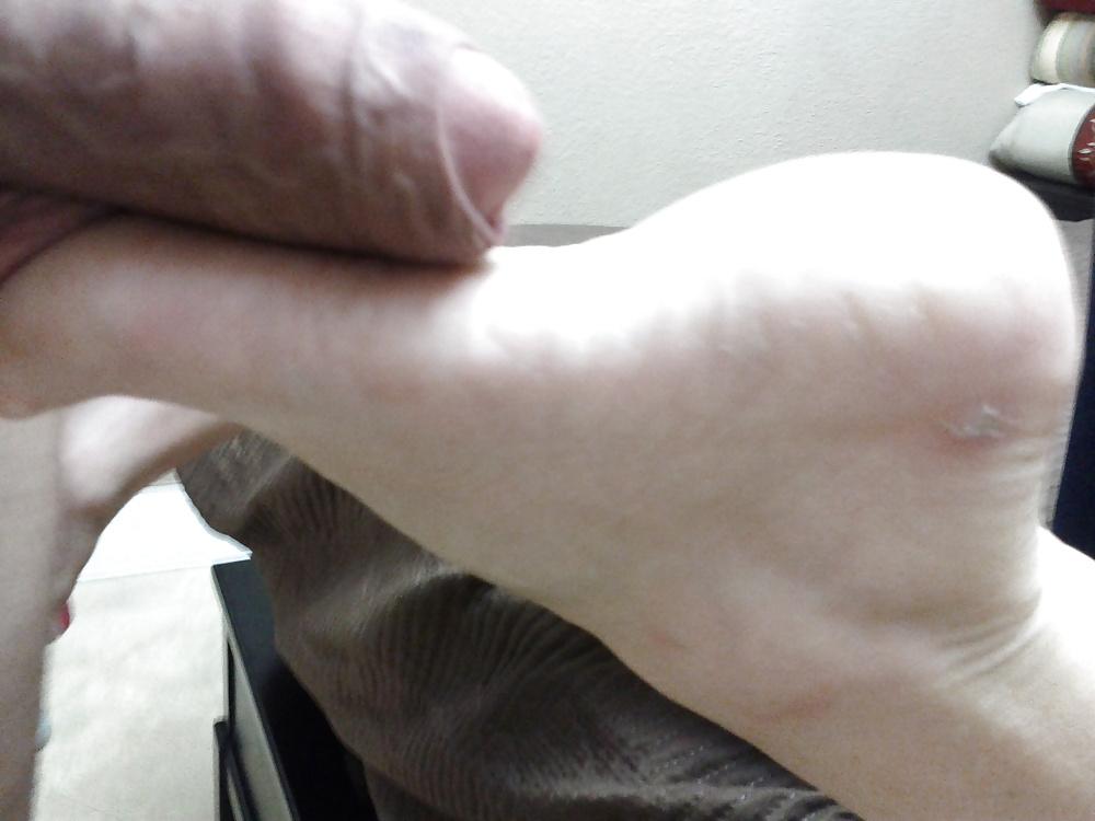 17P Cuban feet 