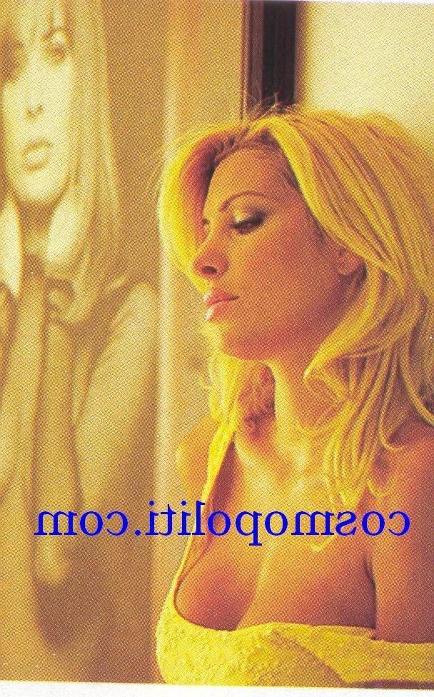 25P Greek Celebrity Menegai vol2