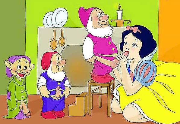 10P Snow White Never Looked So Good