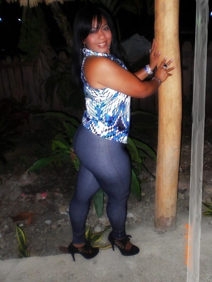 4P Pero que morena tan mas rica