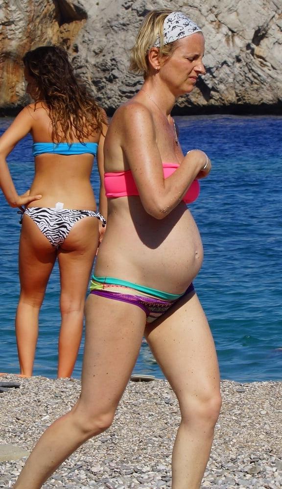 25P pregnant