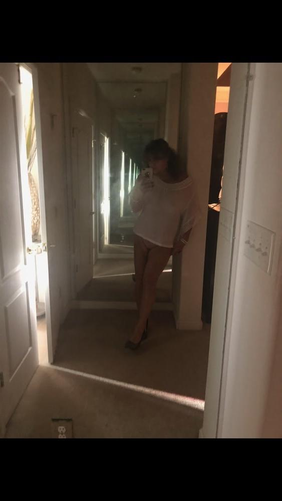9P She's my Sexy 56 yo Gilf