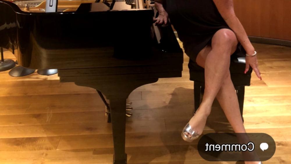 9P She's my Sexy 56 yo Gilf