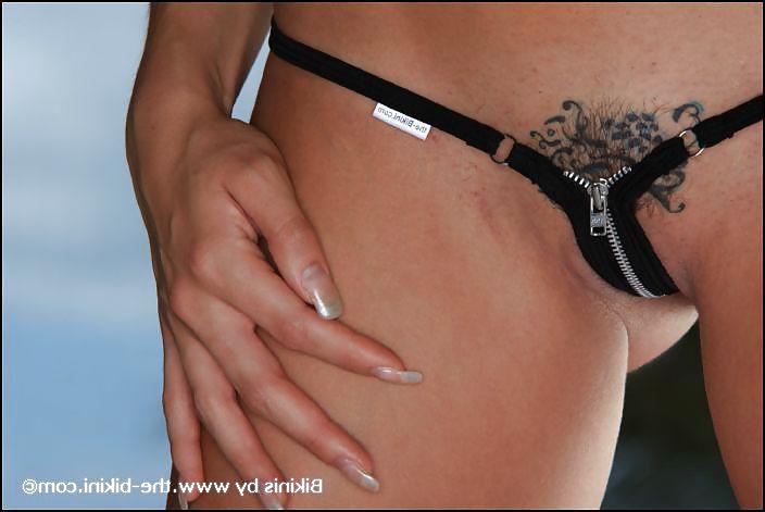 25P Extreme string & bikini