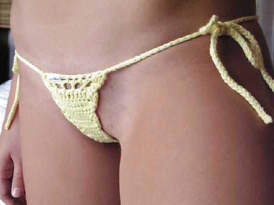 25P Extreme string & bikini