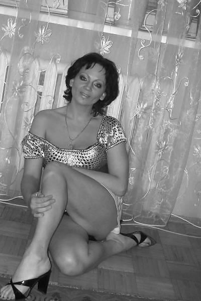 25P POLISH MATURE SLUT WIVES