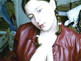 22P Amanda from KY Big Natural Tits Brunette Babe