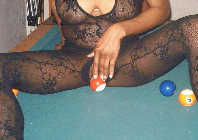 25P Pool Girl