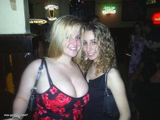 25P Big vs small tits 2