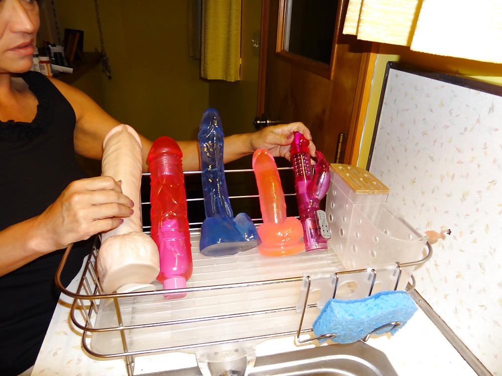 10P Handjobs dildos exhibitionist 