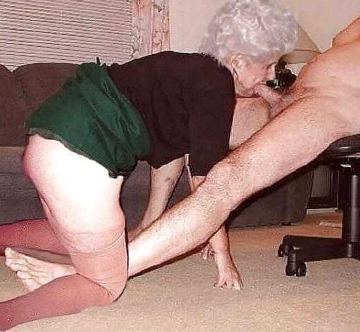 25P OLDER LADIES LIKE SUCKING COCK 43