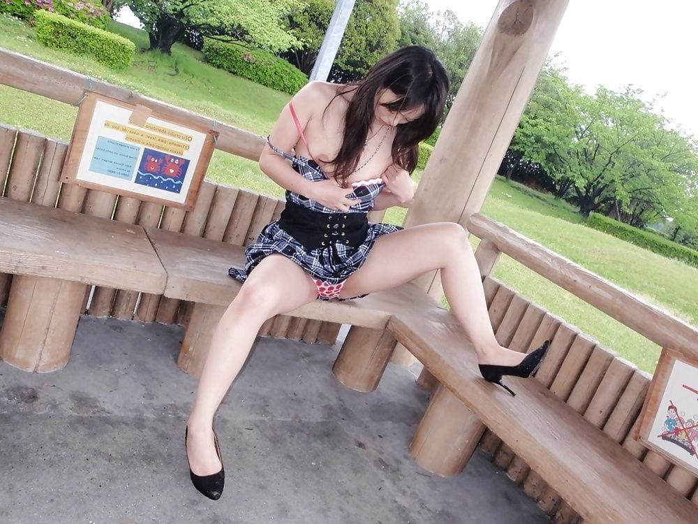 25P Japanese amateur outdoor 1820