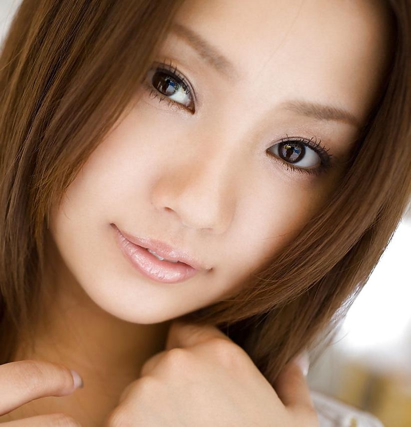 25P Japanese pornstar-Rika Aiuchi