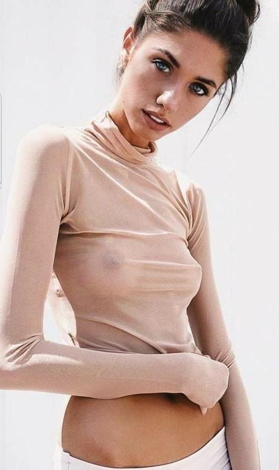 25P No Bra 14