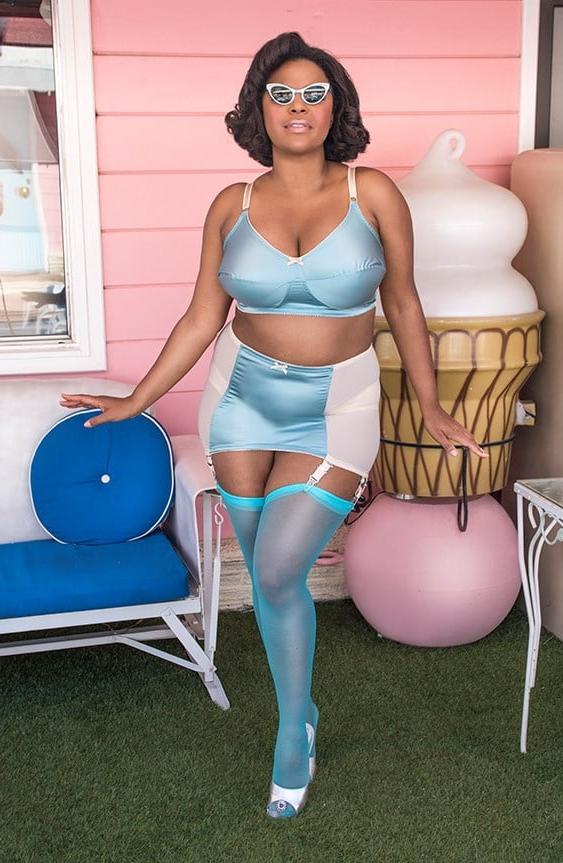 24P The Bra Is The Star 2