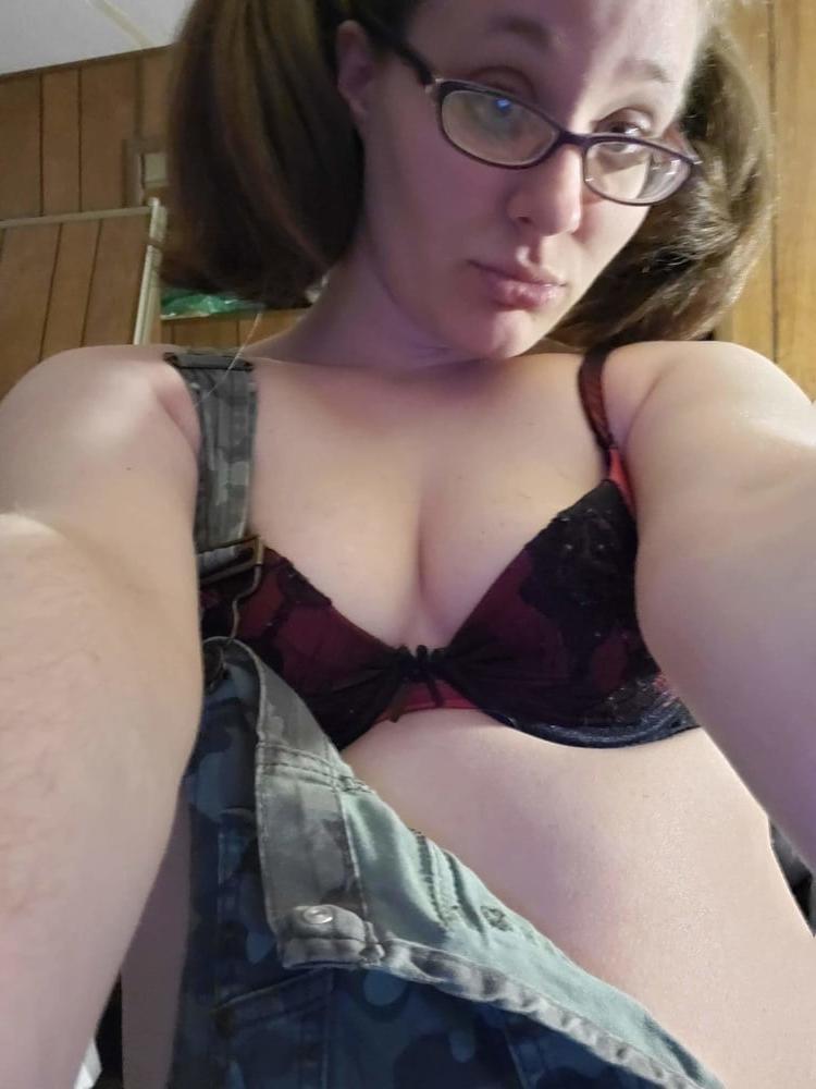 25P Hairy girlfriend