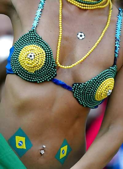16P Fashionable BRA