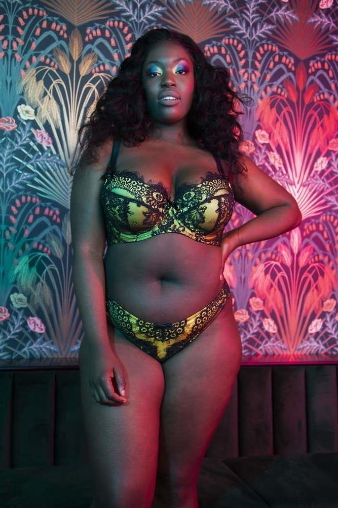 25P BBW SEXY BRA 285