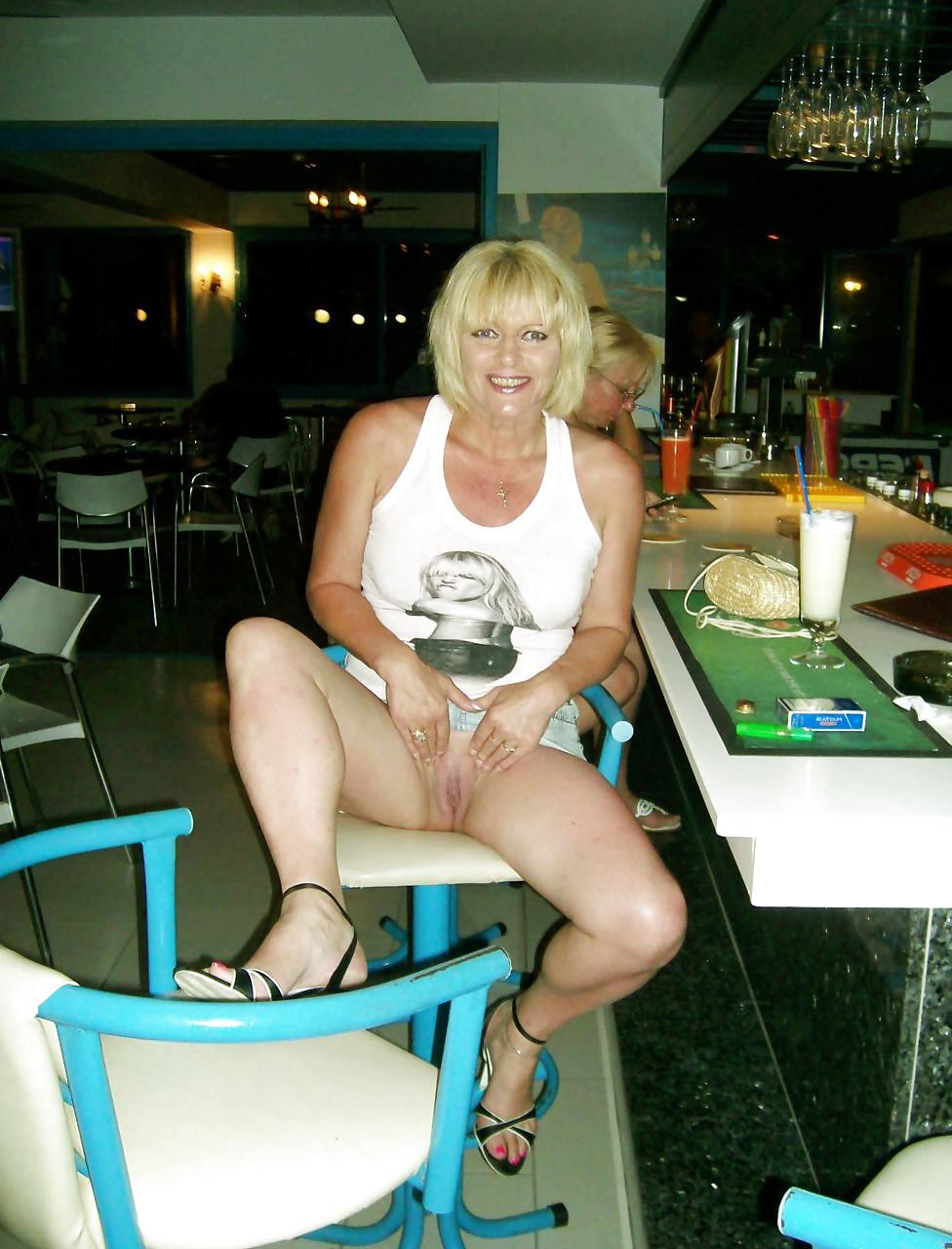 20P An der Bar