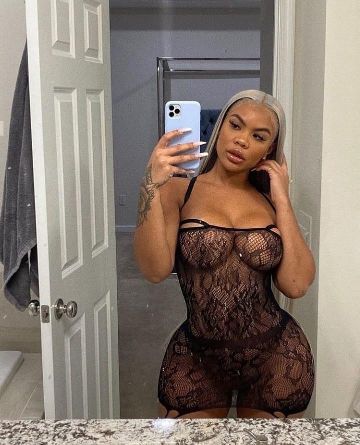 25P Sexy Thick Women 13