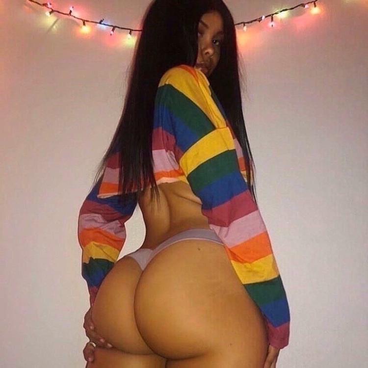 25P Sexy Thick Women 13