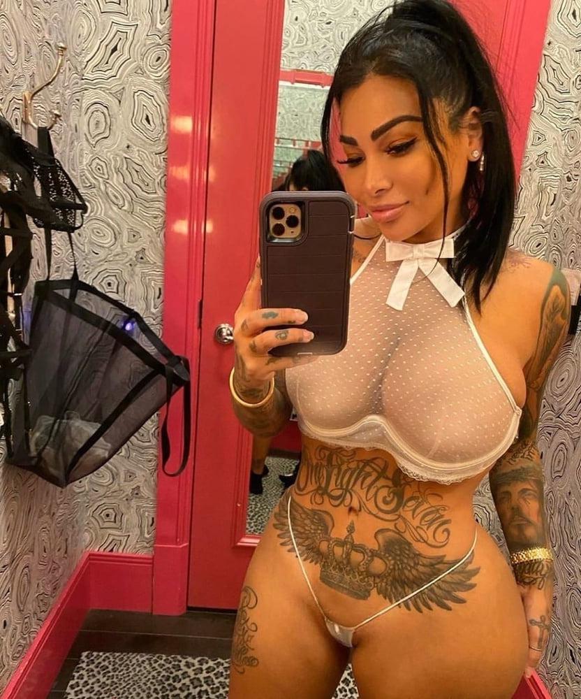 25P Sexy Thick Women 13