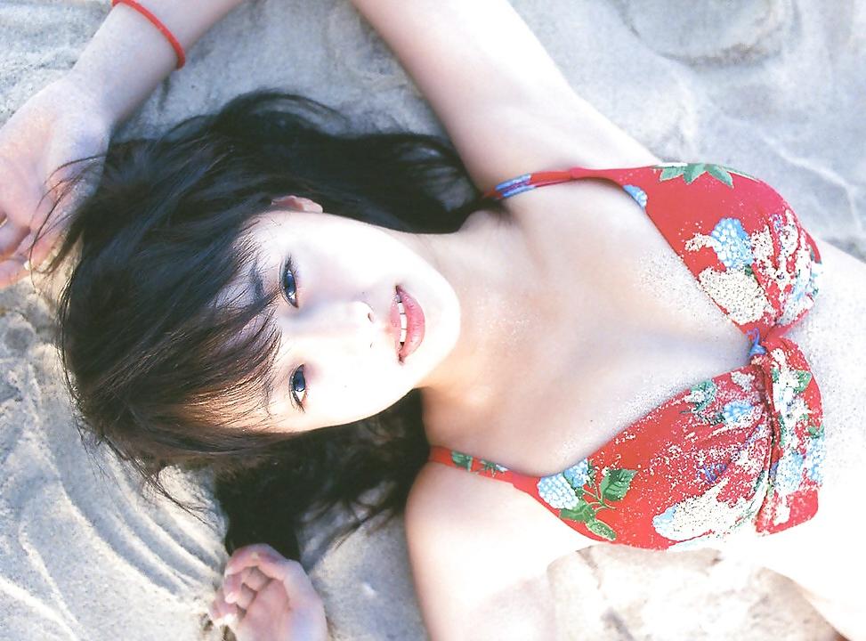 25P Japanese Gravure Idols Vol. 1 -B744-