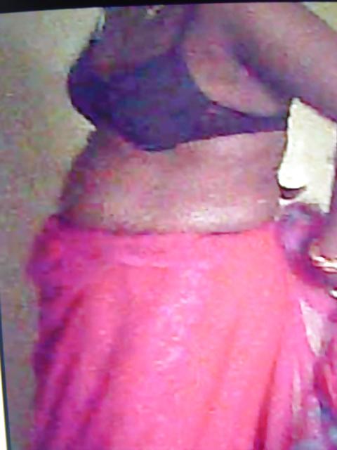 11P Indian aunty changing sari