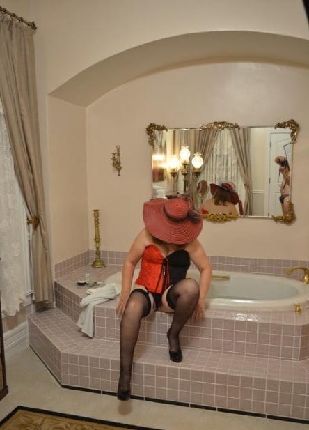 25P matures in bath tub 2