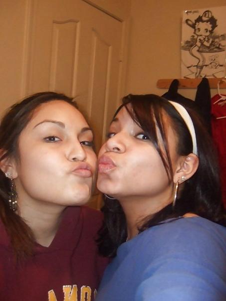 12P Cum on her