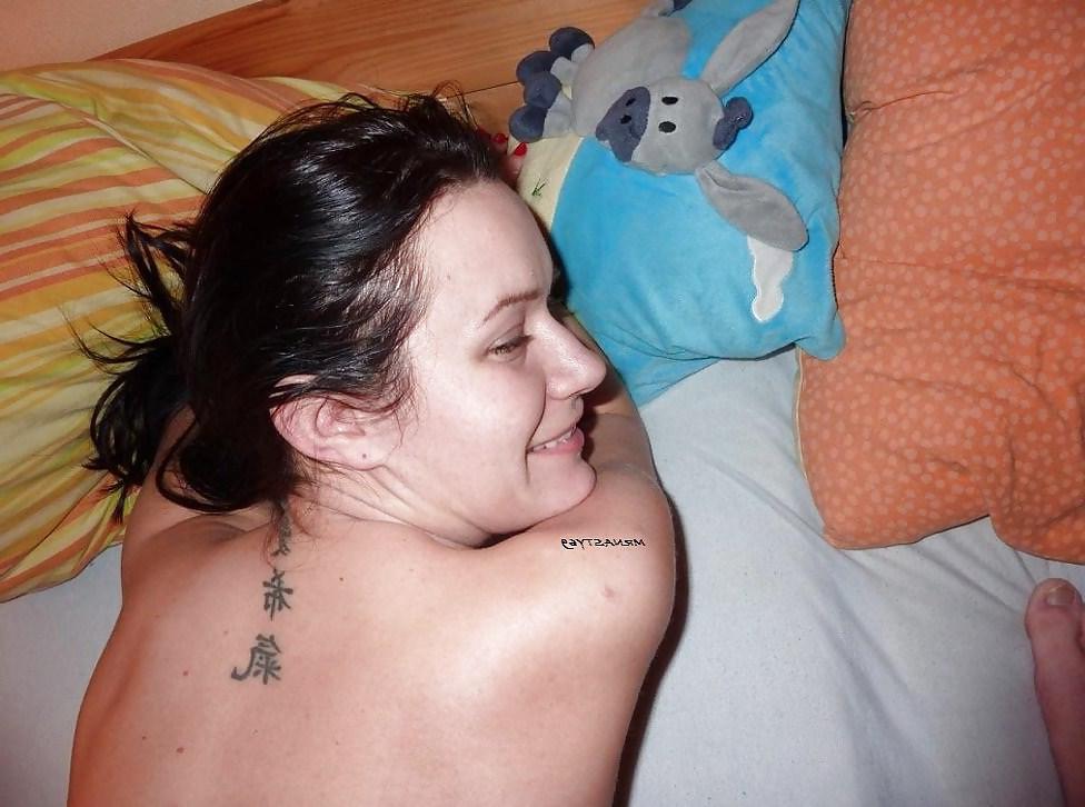 15P Wife Getting Fucked On Her Wedding Night