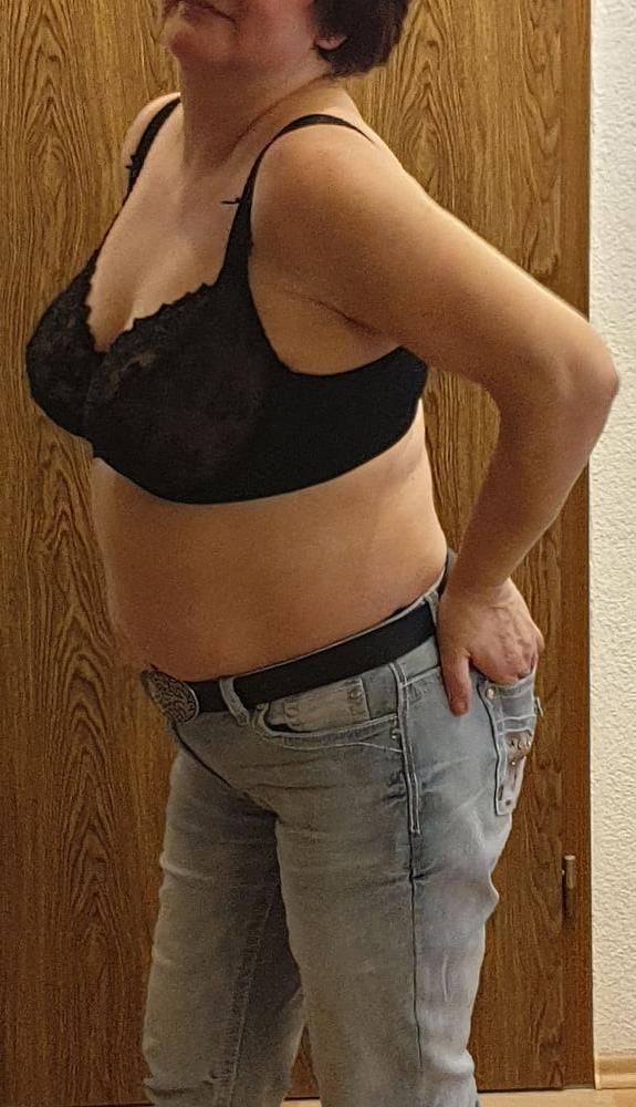 6P New bra 85D 2