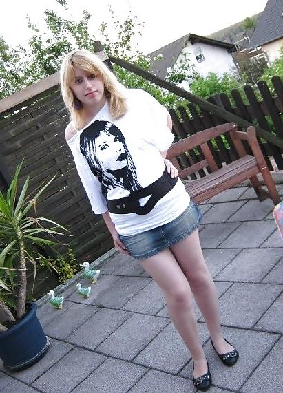 25P Cum on Teen