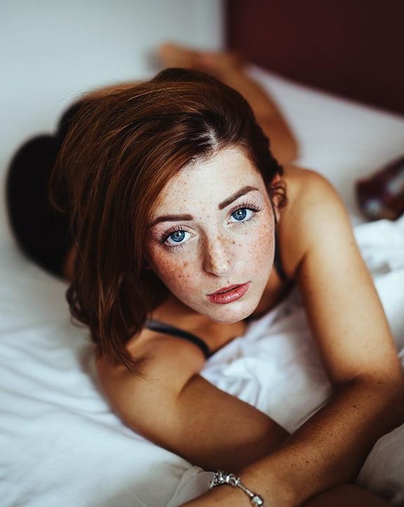 18P face of desire - visages 40