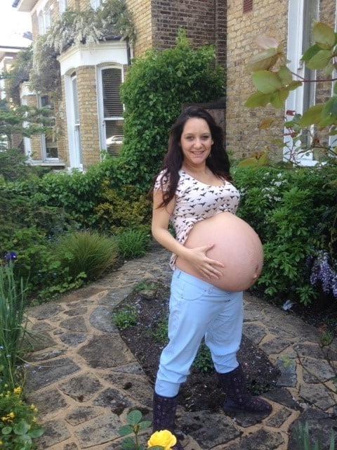 25P pregnant