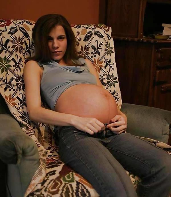 15P Pregnant girls