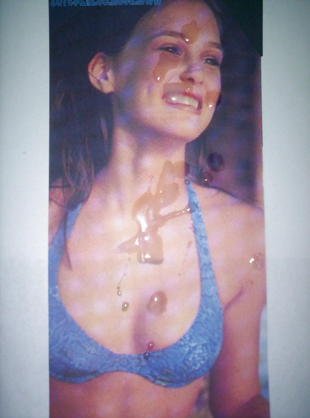 18P Bar Refaeli Cum Pics