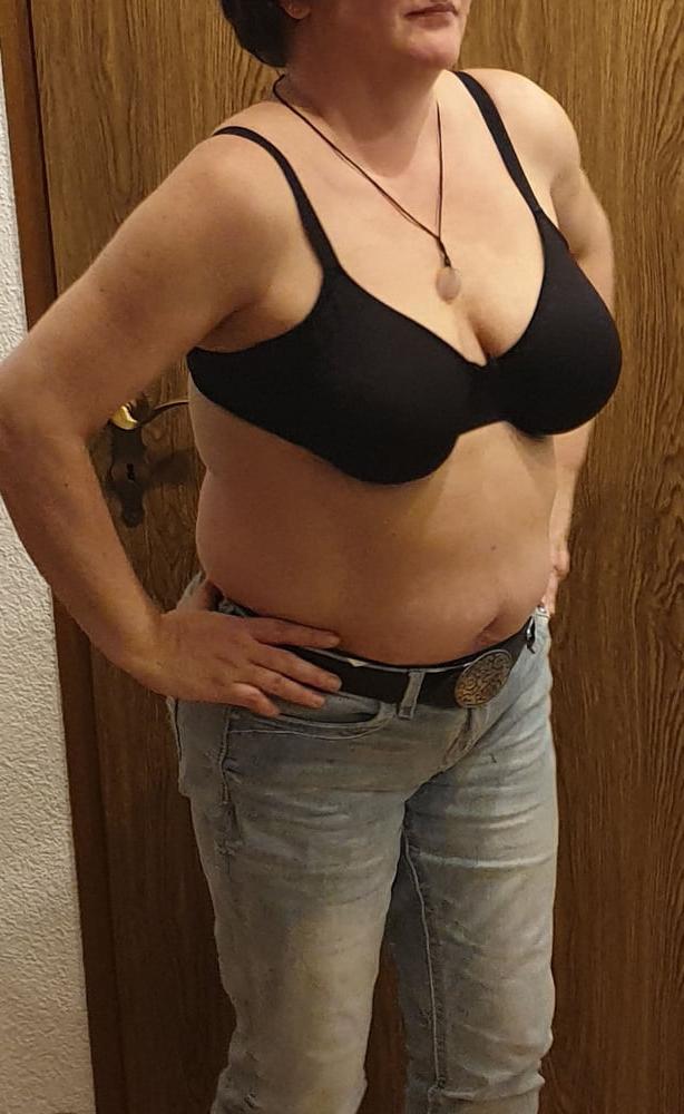 8P New bra 85D