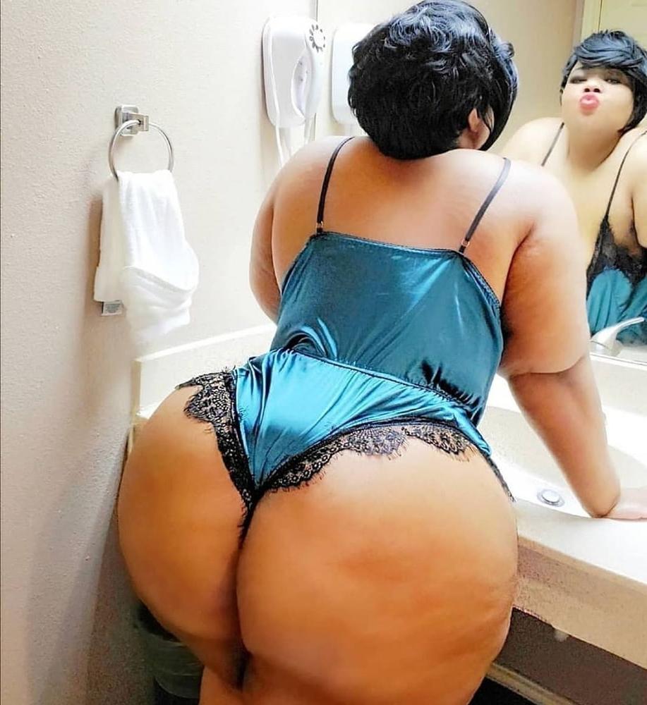 25P Beautiful Thick Women 29