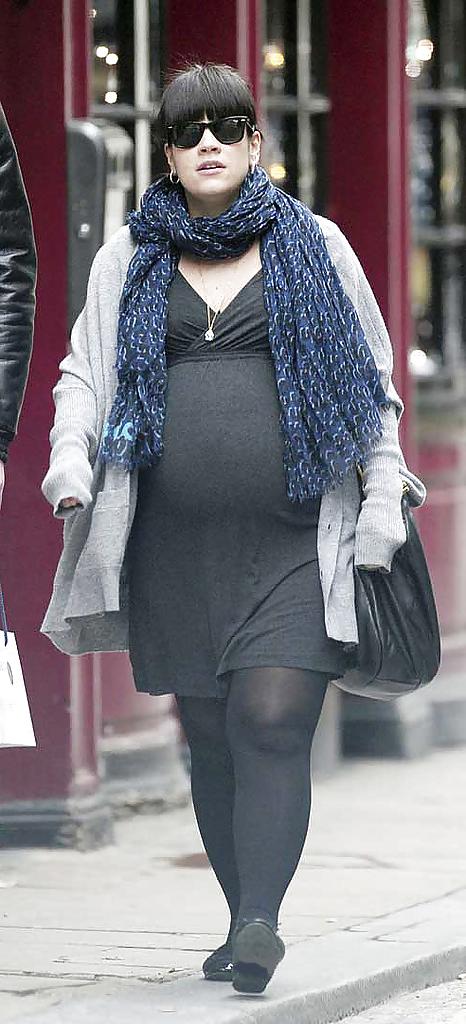 25P Pregnant (not porn)