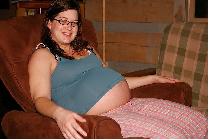 25P Pregnant (not porn)