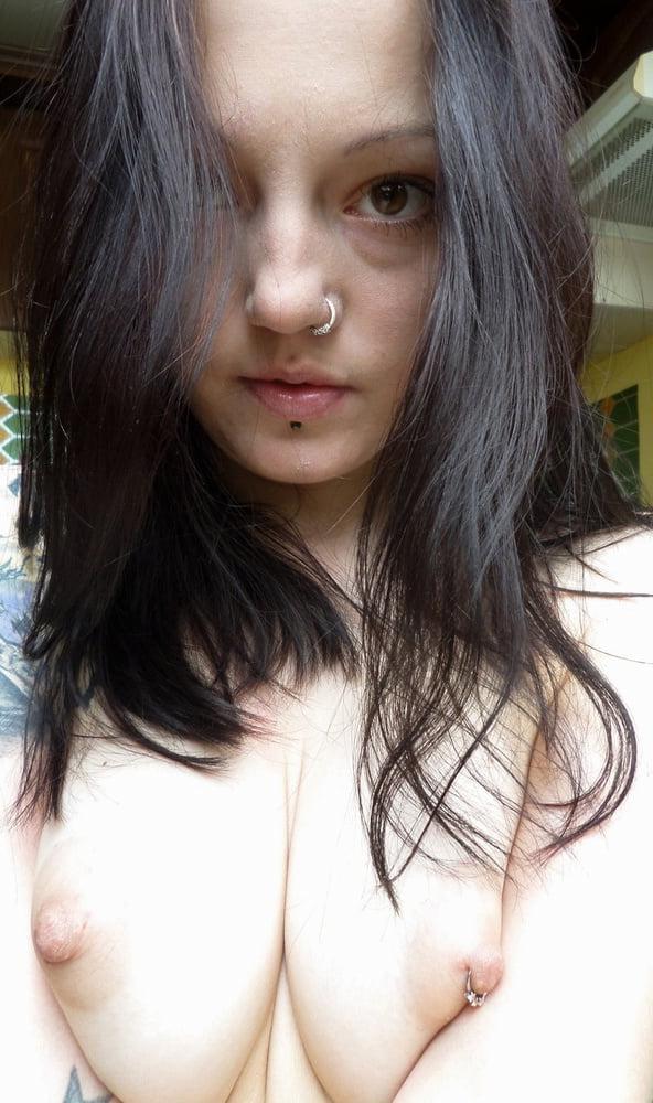 25P Breasts &amp; Face (Waist-Up) 191