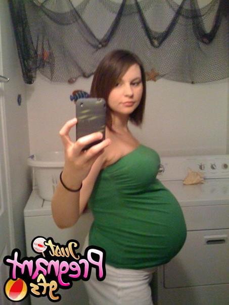 25P Pregnant and Still Sexy 152