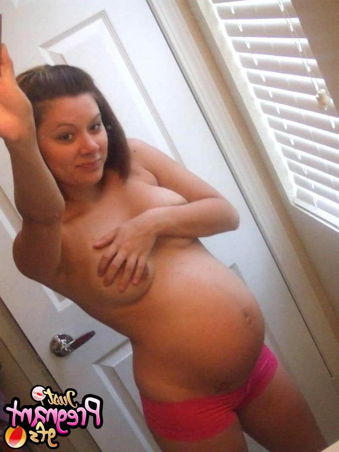25P Pregnant and Still Sexy 152