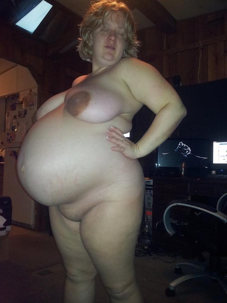 25P Pregnant and Still Sexy 152