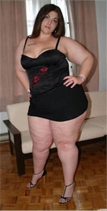 25P Big And Thick White Women 4